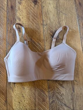 Knix Medium+ Scoop Neck Bra
